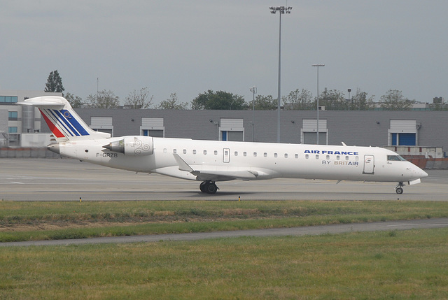 F-GRZB Canadair RJ-700 Brit Air