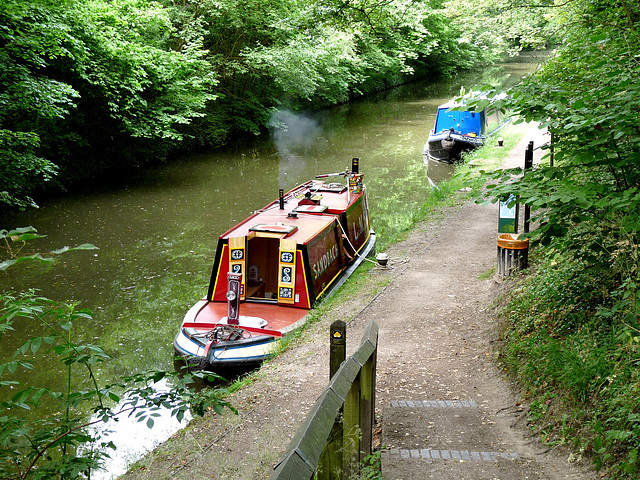 'Sandbach' on the Grand Union Canal at Tring, Hertfordshire