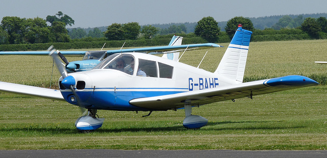 Piper PA-28-140 Cherokee G-BAHF