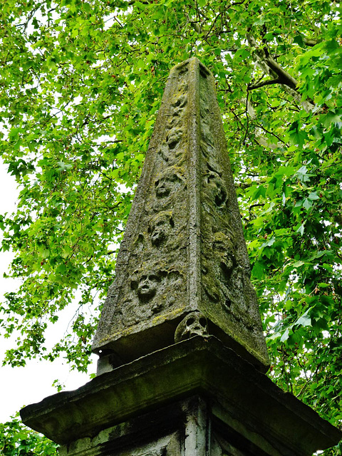 barking church, essex,early c18 monument to the north of the church, an obelisk of putti and skulls
