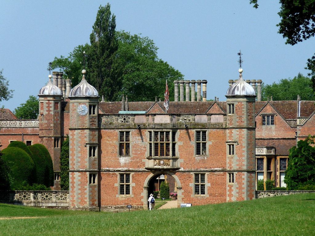 Charlecote Park- Gatehouse