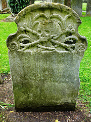 barking church, essex,tombstone of ann kempton, 1720;  skull, bones