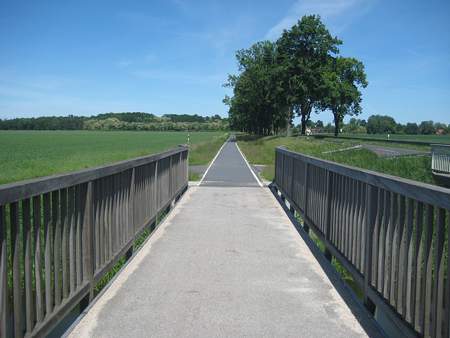 Radweg Zossen - Rangsdorf entlang der B96