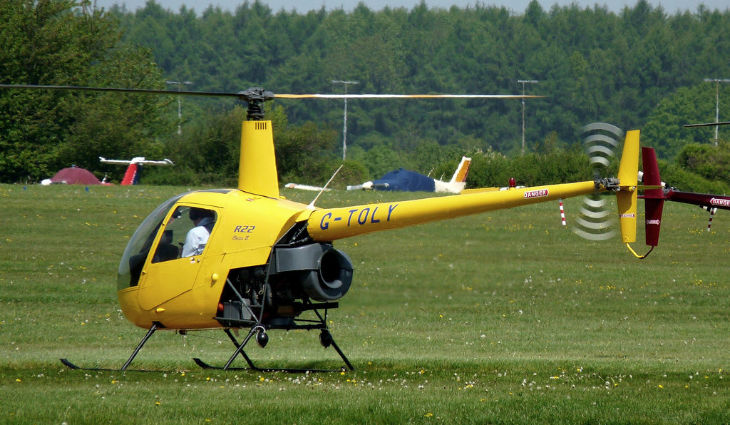 Robinson R22 Beta G-TOLY