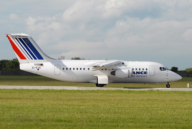 EI-RJH BAe146 Cityjet