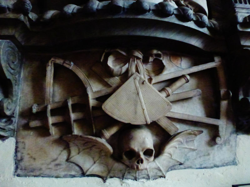 barking church, essex,detail of the splendid memorial to captain john bennett, 1706