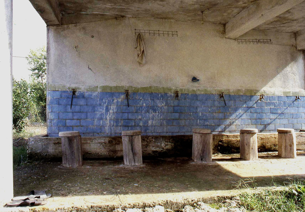 Washing Facilities for the Faithful