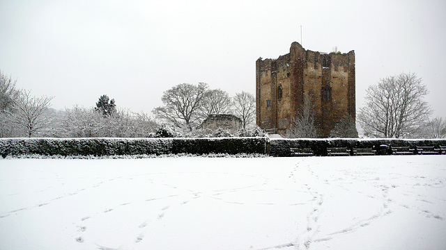 Guildford Castle 3 Snow LX2