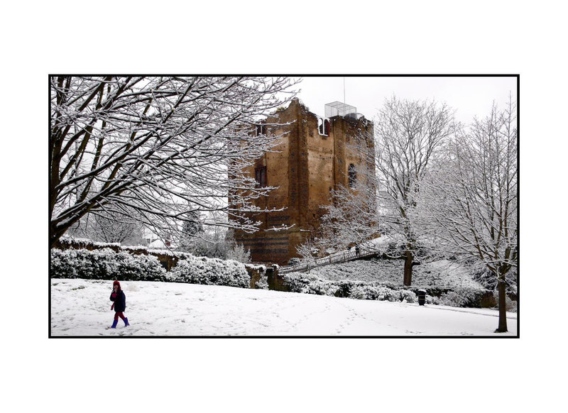 Portfolio 19 Guildford Castle 6 Snow LX2