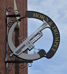 'Horn & Trumpet'