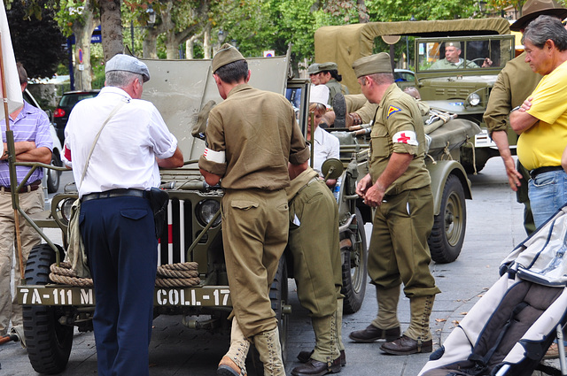 Holiday 2009 – Trying to repair a Jeep