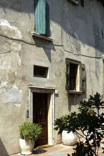 Sirmione- Old Cottage