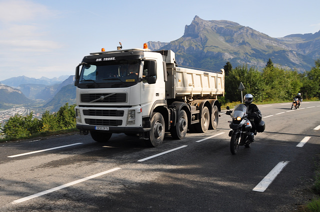 Holiday 2009 – Overtaking a truck