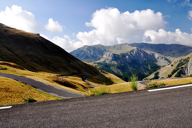 Holiday 2009 – Climbing the Col de la Bonette