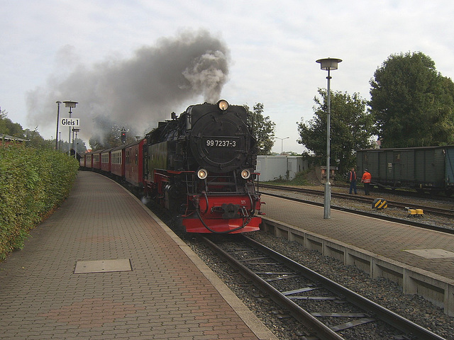 Arrival at Westerntor Station