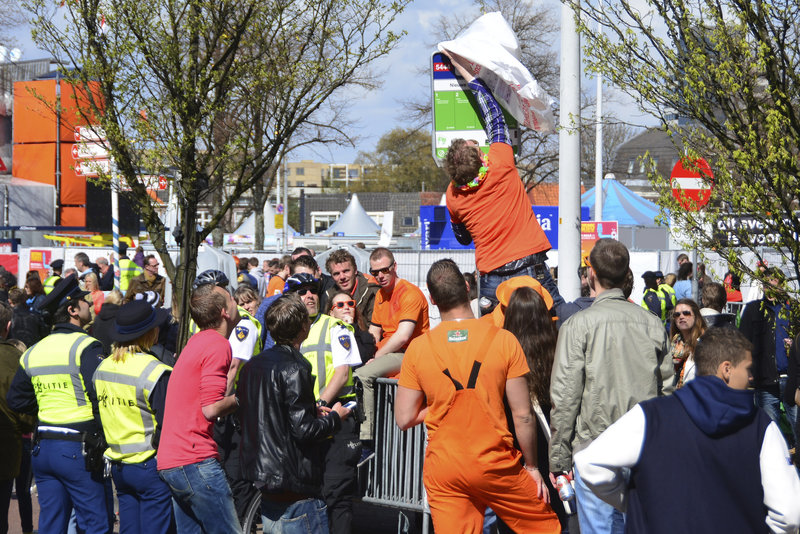 Police acting against hooliganism