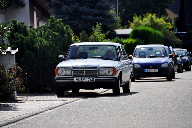 Mercedes-Benz W123