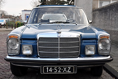 1973 Mercedes-Benz 230