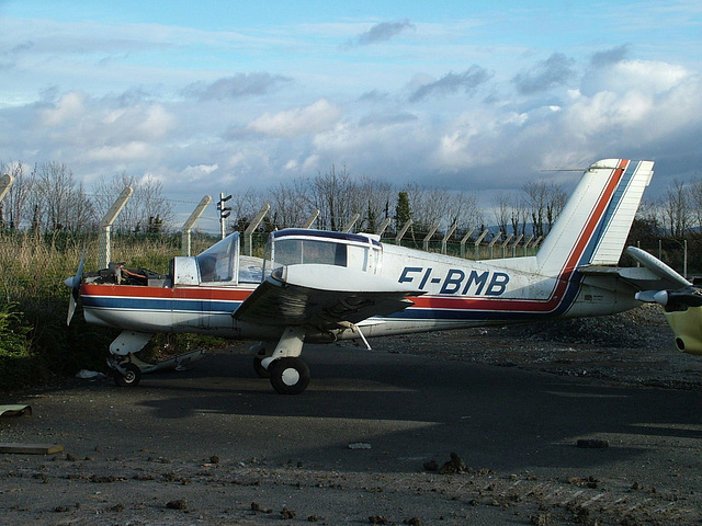 EI-BMB MS.880B Rallye