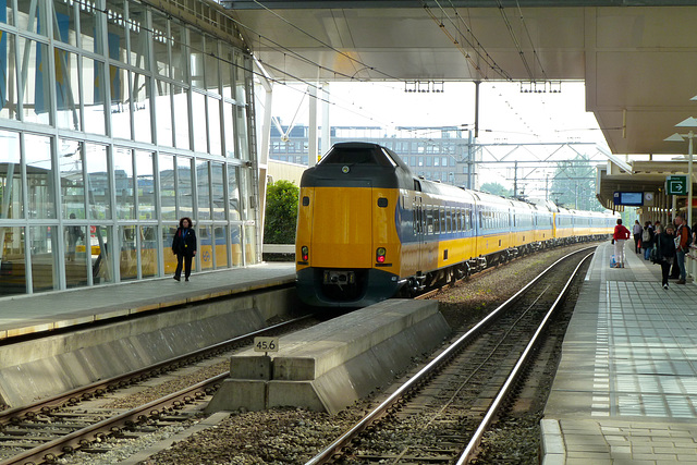 Train to Utrecht leaves from platform 4