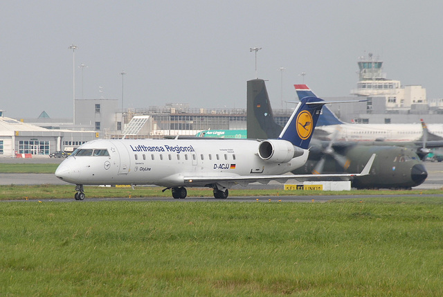 D-ACJJ Canadair RJ-100 Lufthansa