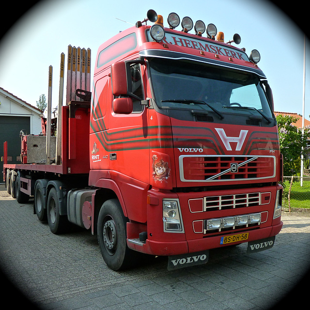 2006 Volvo FH440