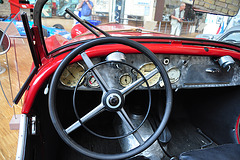 Holiday 2009 – 1937 Mercedes-Benz 170 VS dashboard