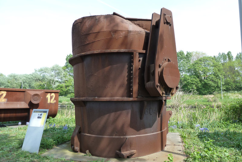 Hoogovens Museum – Pour vat for pouring iron