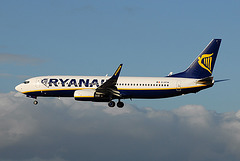 EI-EFW B737-8AS Ryanair