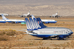 N912UA B737-522 United Airlines