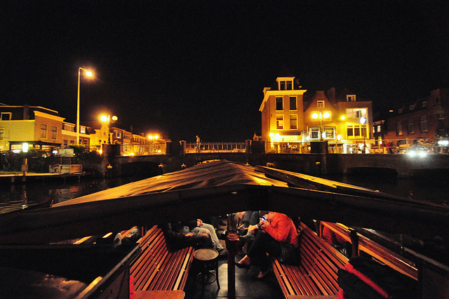 Approaching the Bostel Brige in Leiden