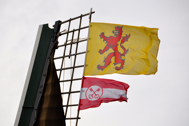 Leidens Ontzet 2012 – Flags of Holland and Leiden