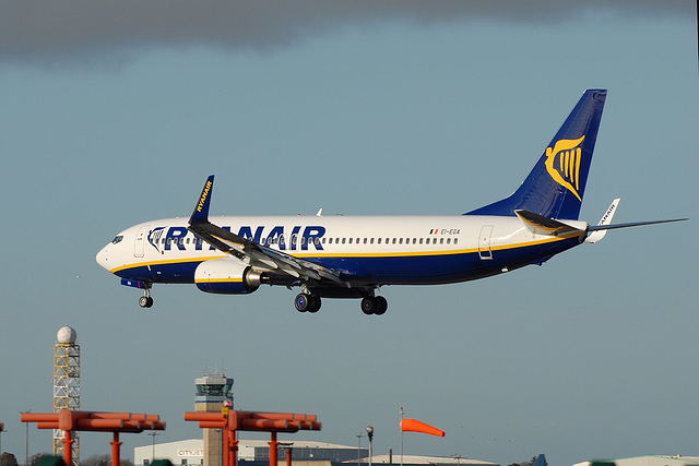 EI-EGA B737-8AS Ryanair