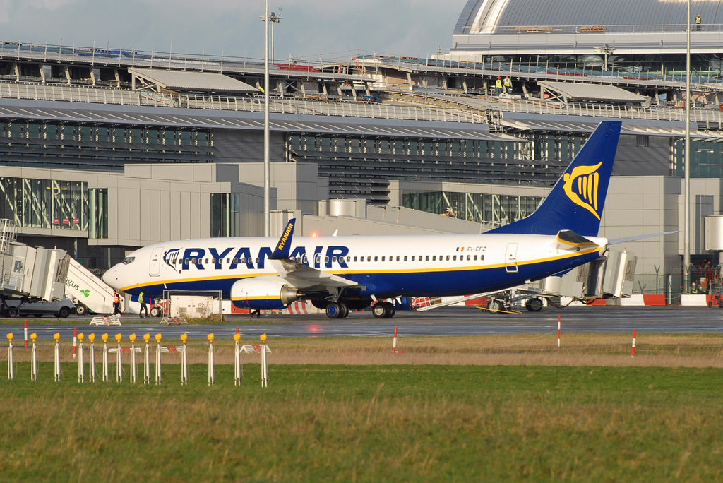 EI-EFZ B737-8AS Ryanair