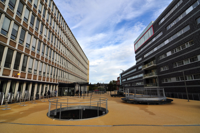 New entrance for the Pieter de la Court building of Leiden University