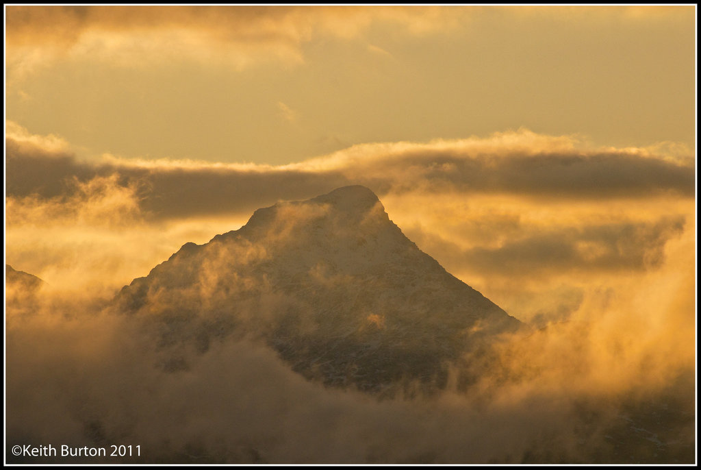 Memories of Scotland - Jan 2010: Mountain in the mists.
