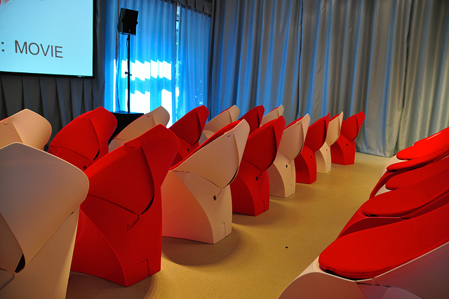 Keukenhof 2012 – Chairs