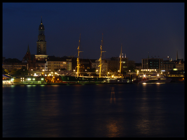 Hamburg, skyline in the late evening
