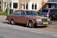 1980 Volvo 244 DL Automatic