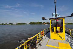 Ferry over the Zijl