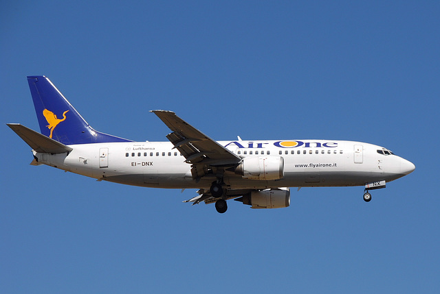 EI-DNX B737-31S Air One