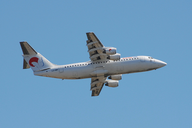 LZ-HBF BAe146-300 Belle Air