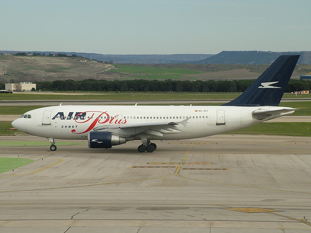 EC-IPT A310-325ET Air Plus Comet