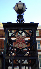 Charterhouse Square gate