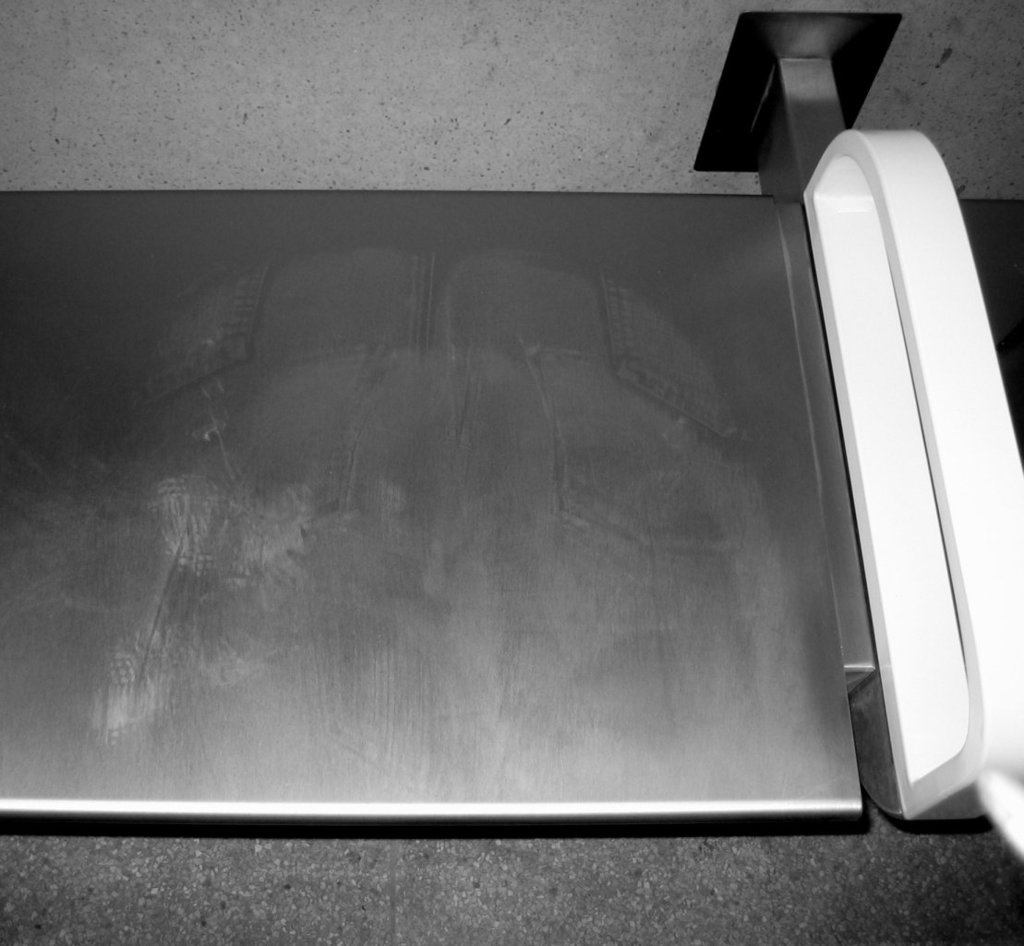 Bum-print, St Pancras Thameslink