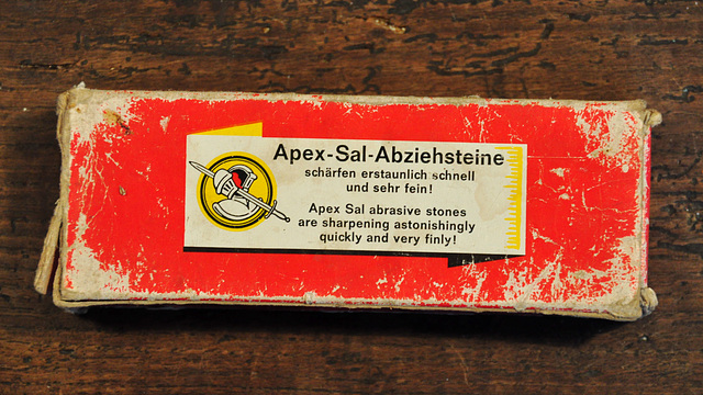 Apex Sal sharpening stone