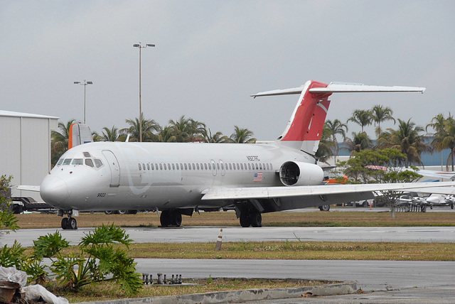 N927RC DC-9-32 Northwest