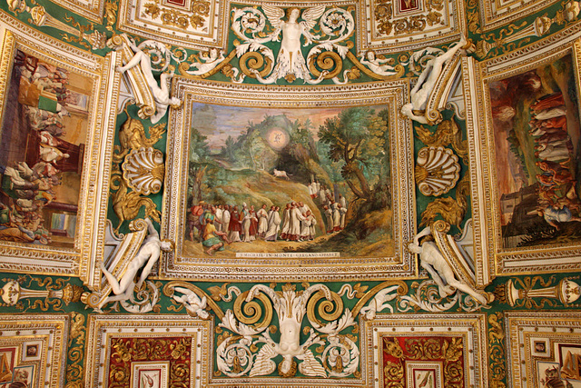 Corridor ceiling detail