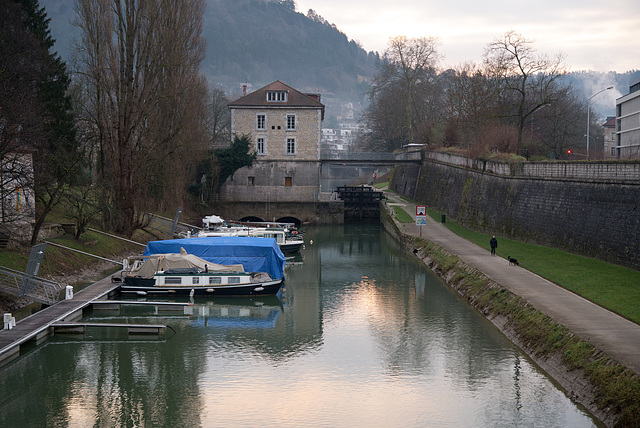 BESANCON: Le moulin St Paul.