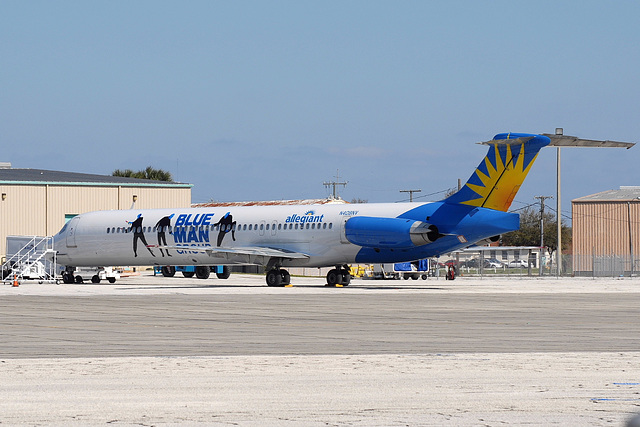 N408NV MD-82 Allegiant Air